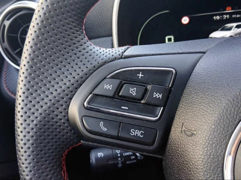 MG ZS 1.5 Luxury 78 kW (106 CV)