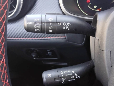 MG ZS 1.5 Luxury 78 kW (106 CV)