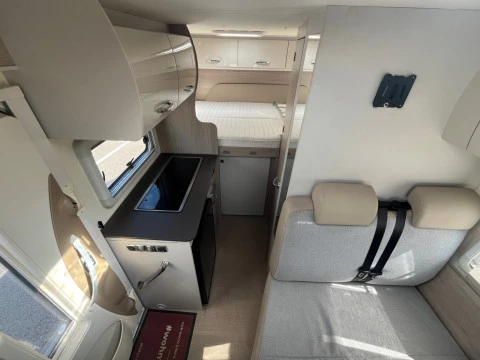 BURSTNER NEXXO NEXXO VAN T590G