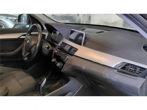 BMW X1 sDrive18i DCT