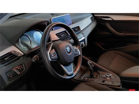 BMW X1 sDrive18i DCT