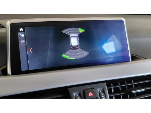 BMW X1 sDrive18i DCT