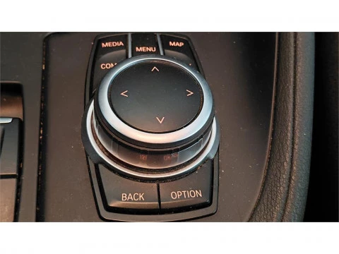 BMW X1 sDrive18i DCT