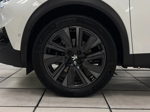 Peugeot e-2008 Electrico GT Pack 100 kW (136 CV)