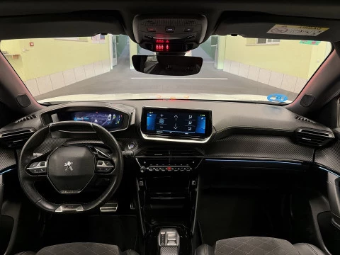 Peugeot e-2008 Electrico GT Pack 100 kW (136 CV)