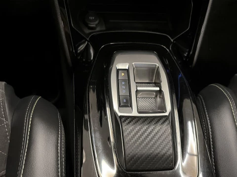 Peugeot e-2008 Electrico GT Pack 100 kW (136 CV)