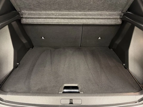 Peugeot e-2008 Electrico GT Pack 100 kW (136 CV)