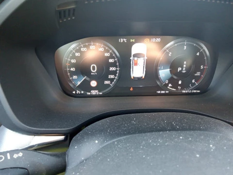 Volvo XC60 2.0 B4 D AWD R-Design Auto