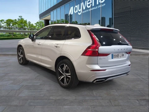 Volvo XC60 2.0 B4 D AWD R-Design Auto