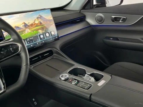 EBRO S800 1.5 TGDI PHEV Luxury E-CVT