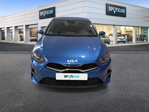 Kia Ceed 1.0 T-GDi 88kW (120CV) Drive Kia Ceed 1.0 T-GDi 88kW (120CV) Drive