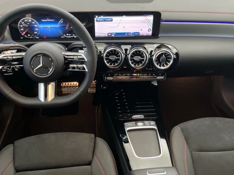 Mercedes-Benz CLA 250 e