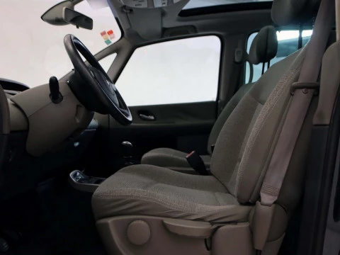 Renault GRAND ESPACE 2.2DCI 16V EXPRESSION 7 PLAZAS