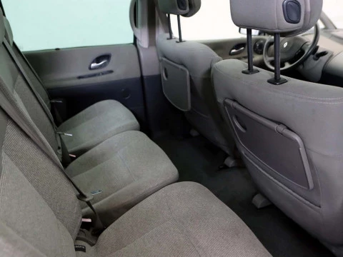 Renault GRAND ESPACE 2.2DCI 16V EXPRESSION 7 PLAZAS