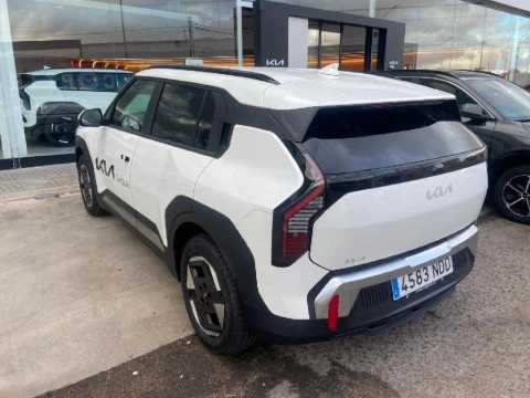 Kia EV3 BEV 81KWH 150KW EARTH AUTO 5P