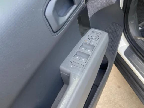 Kia EV3 BEV 81KWH 150KW EARTH AUTO 5P