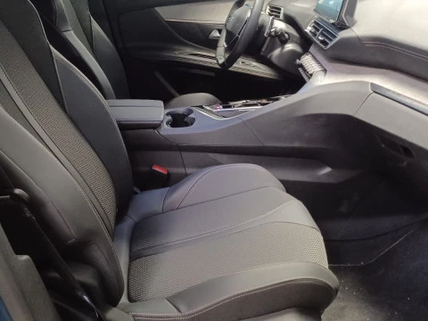 Peugeot 3008 Hybrid 225 e-EAT8 GT