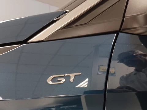 Peugeot 3008 Hybrid 225 e-EAT8 GT