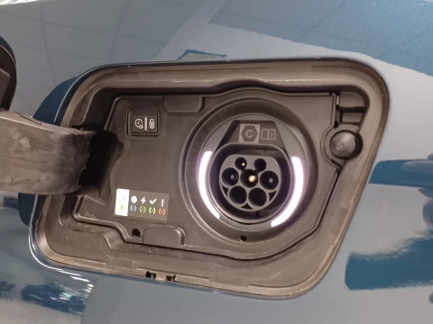 Peugeot 3008 Hybrid 225 e-EAT8 GT