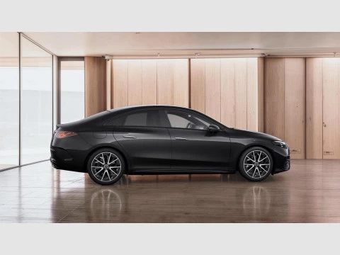 Mercedes-Benz CLA  250+ con tecnologia EQ