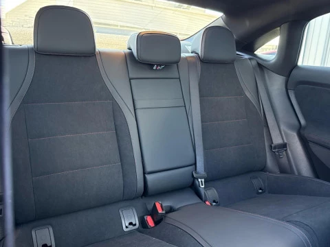 Mercedes-Benz CLA  250+ con tecnologia EQ