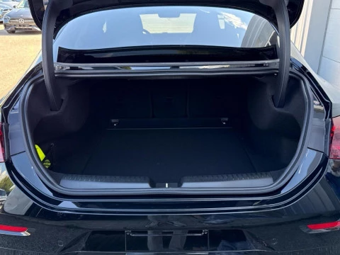 Mercedes-Benz CLA  250+ con tecnologia EQ