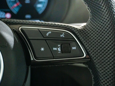 Audi Q2 Adrenalin 35 TFSI 110kW (150CV) S tronic