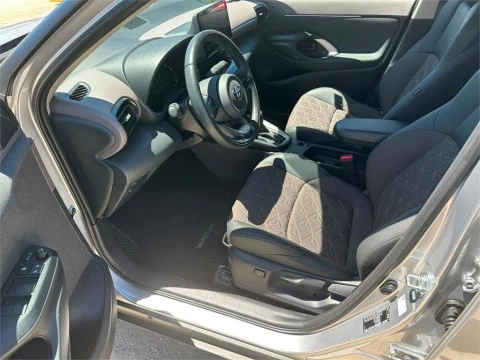 Toyota Yaris Cross 120H Style