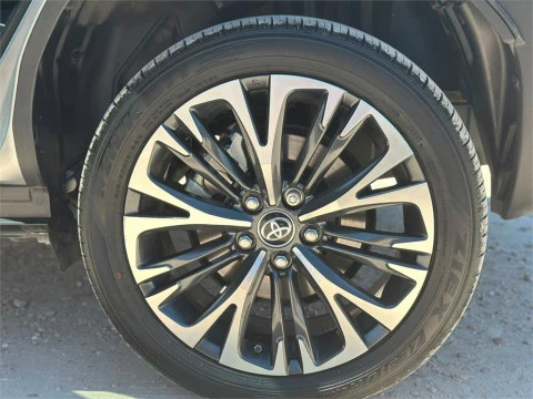 Toyota Yaris Cross 120H Style
