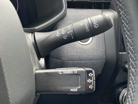 Renault Clio techno Eco-G 100cv (74kW)