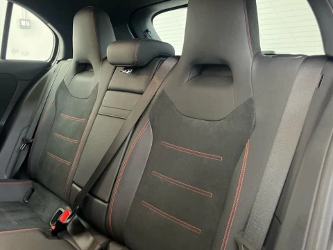 Mercedes-Benz Clase A 200 d Compacto