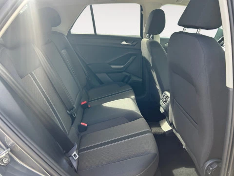 Volkswagen T-Roc Advance 1.0 TSI 81kW (110CV)
