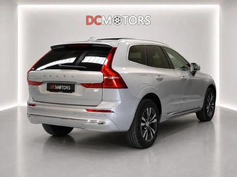 Volvo XC60 2.0 T6 AWD Recharge Core Auto
