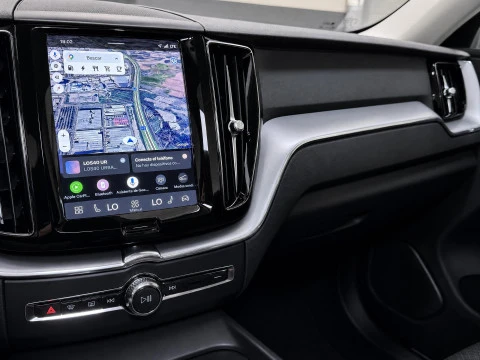 Volvo XC60 2.0 T6 AWD Recharge Core Auto