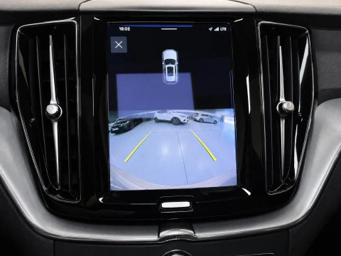 Volvo XC60 2.0 T6 AWD Recharge Core Auto