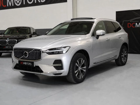 Volvo XC60 2.0 T6 AWD Recharge Core Auto