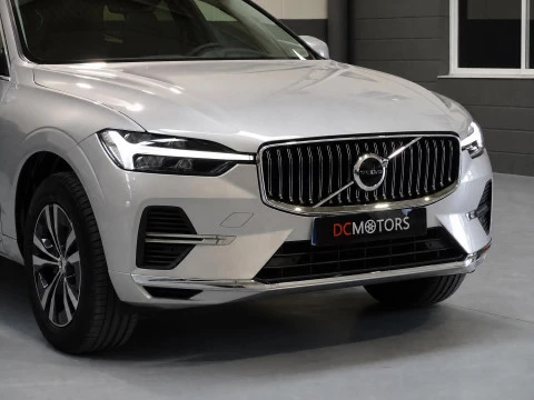 Volvo XC60 2.0 T6 AWD Recharge Core Auto