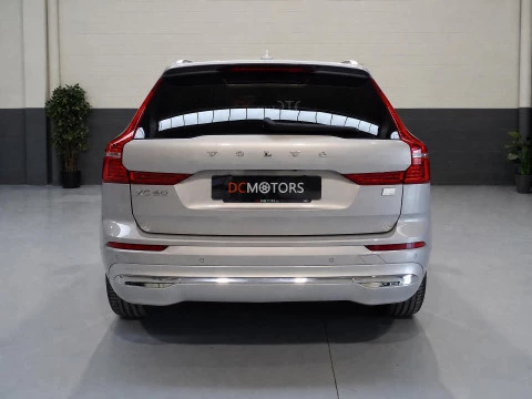 Volvo XC60 2.0 T6 AWD Recharge Core Auto