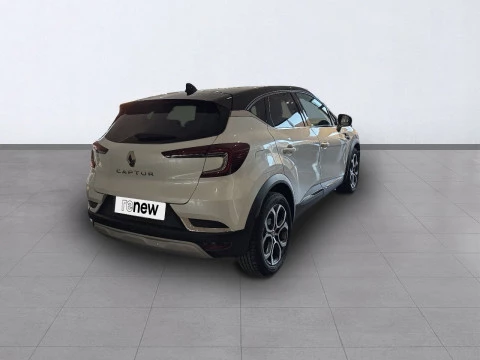 Renault Captur  Hibrido  E-TECH Hibrido Techno Fast Track 105kW