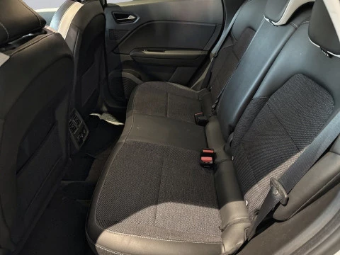 Renault Captur  Hibrido  E-TECH Hibrido Techno Fast Track 105kW