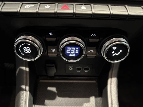 Renault Captur  Hibrido  E-TECH Hibrido Techno Fast Track 105kW