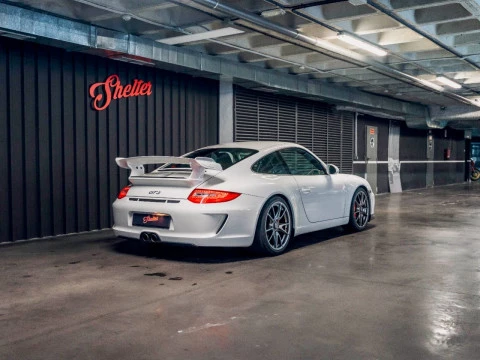 Porsche 911 GT3 A.M.09