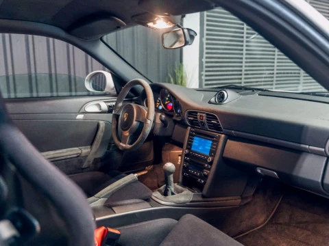 Porsche 911 GT3 A.M.09