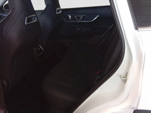 EBRO S700 1.5 TGDI PHEV Luxury E-CVT