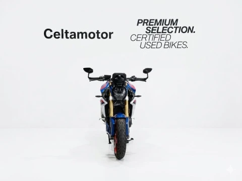 BMW Motorrad F 900 R Tourer / Luxury Tourer