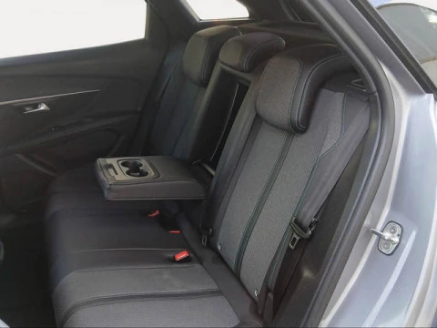 Peugeot 3008 PureTech 130 S&S Allure Pack 96 kW (130 CV)