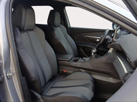 Peugeot 3008 PureTech 130 S&S Allure Pack 96 kW (130 CV)