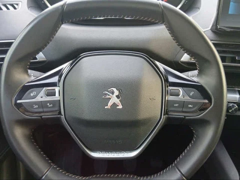 Peugeot 3008 PureTech 130 S&S Allure Pack 96 kW (130 CV)