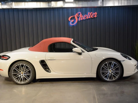 Porsche 718 Boxster