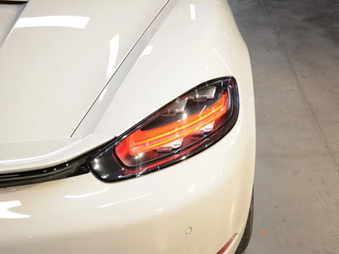 Porsche 718 Boxster